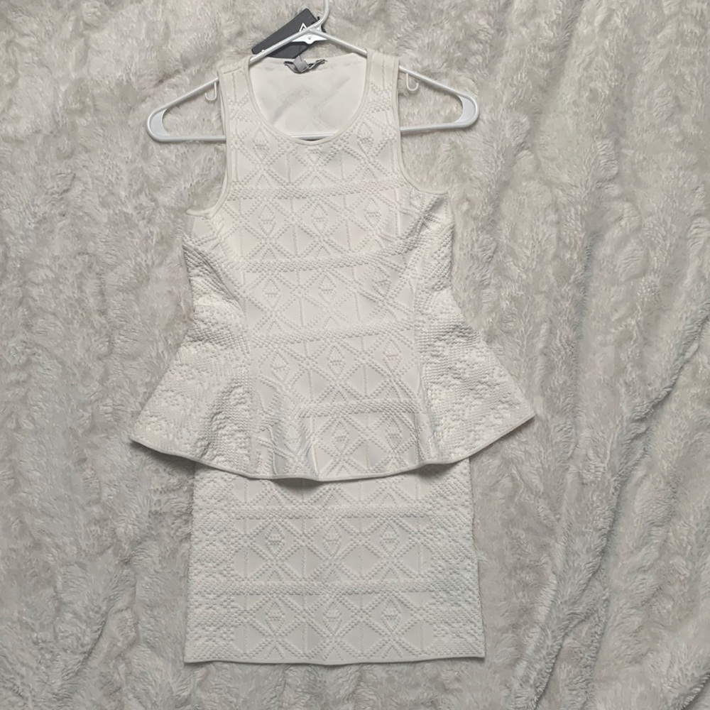 2 piece Guess set